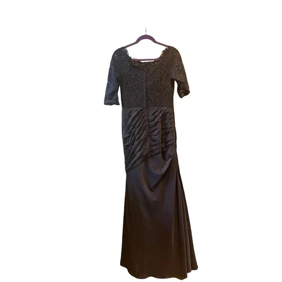 NEW La Femme 24926 Lace and Jersey Trumpet Gown Dress Navy Size 6 - Picture 7 of 13